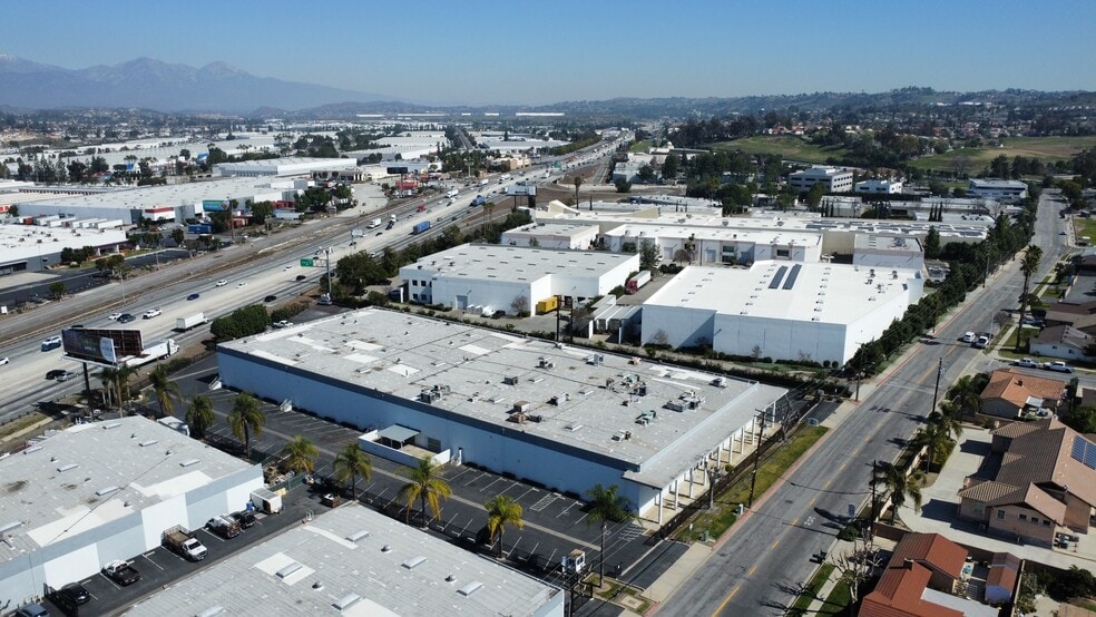 19501 E Walnut Dr, City Of Industry, CA for lease - Building Photo - Image 3 of 7