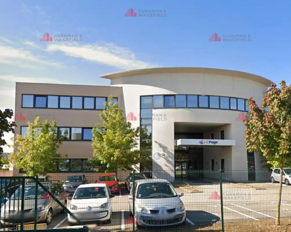 Office in Dijon for lease Building Photo- Image 1 of 6