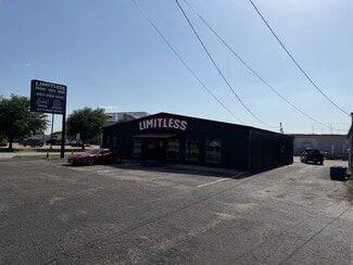 More details for 2201 N Main St, Cleburne, TX - Retail for Lease