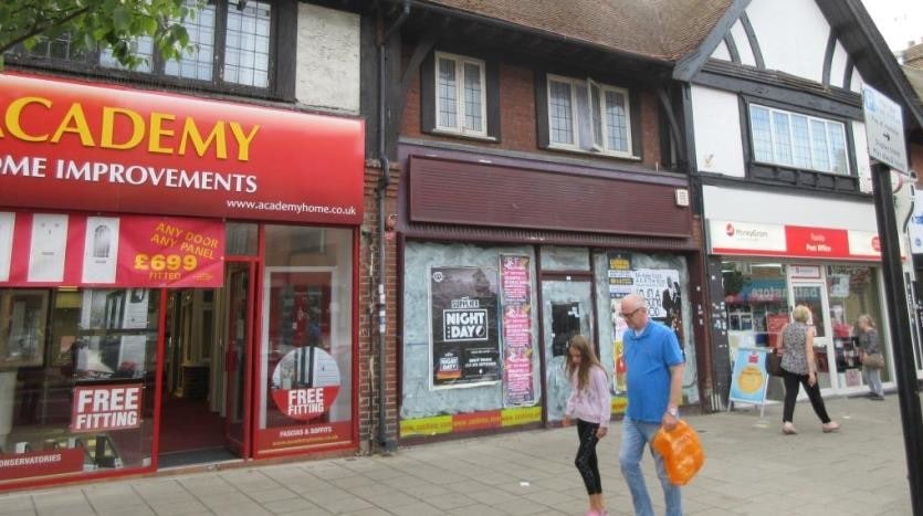 70 High St, Ruislip for sale Primary Photo- Image 1 of 1