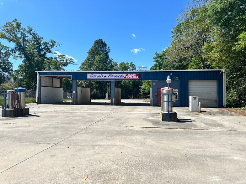 310 N Main St, Swainsboro, GA 30401 Self Serve Car Wash