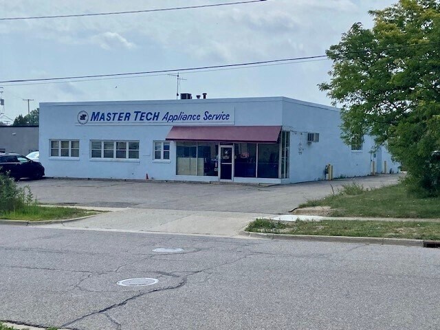 1917 Federal Blvd, Ann Arbor, MI for sale Building Photo- Image 1 of 1