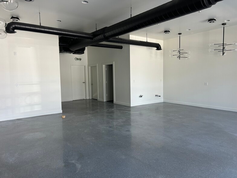 7559 S Main St, Midvale, UT for lease - Primary Photo - Image 1 of 3
