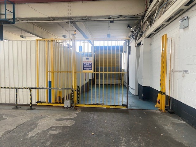 Kingsway N, Gateshead for sale - Building Photo - Image 2 of 27