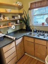 3515 NE 43rd Ave, Portland, OR for lease Interior Photo- Image 2 of 4