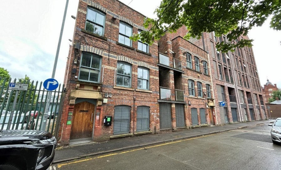 82-84 Silk St, Manchester for sale Primary Photo- Image 1 of 1