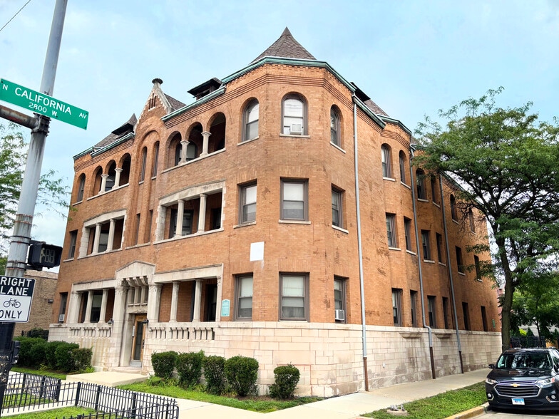 2800 W Washington Blvd, Chicago, IL for sale - Building Photo - Image 2 of 10