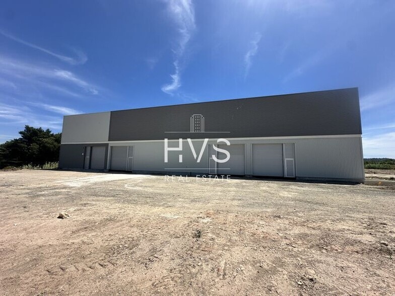 Flex in Marignane for sale - Building Photo - Image 2 of 11