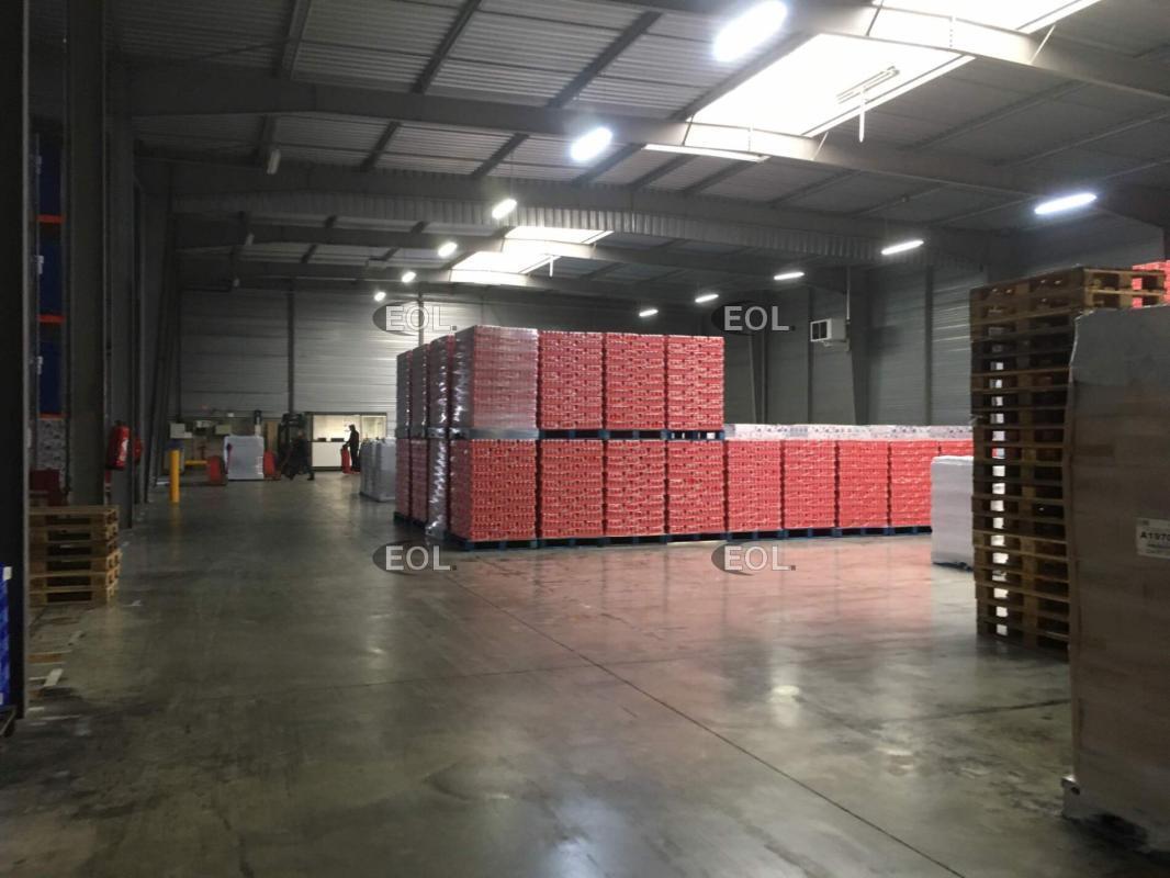Industrial in Santeny for sale Building Photo- Image 1 of 5