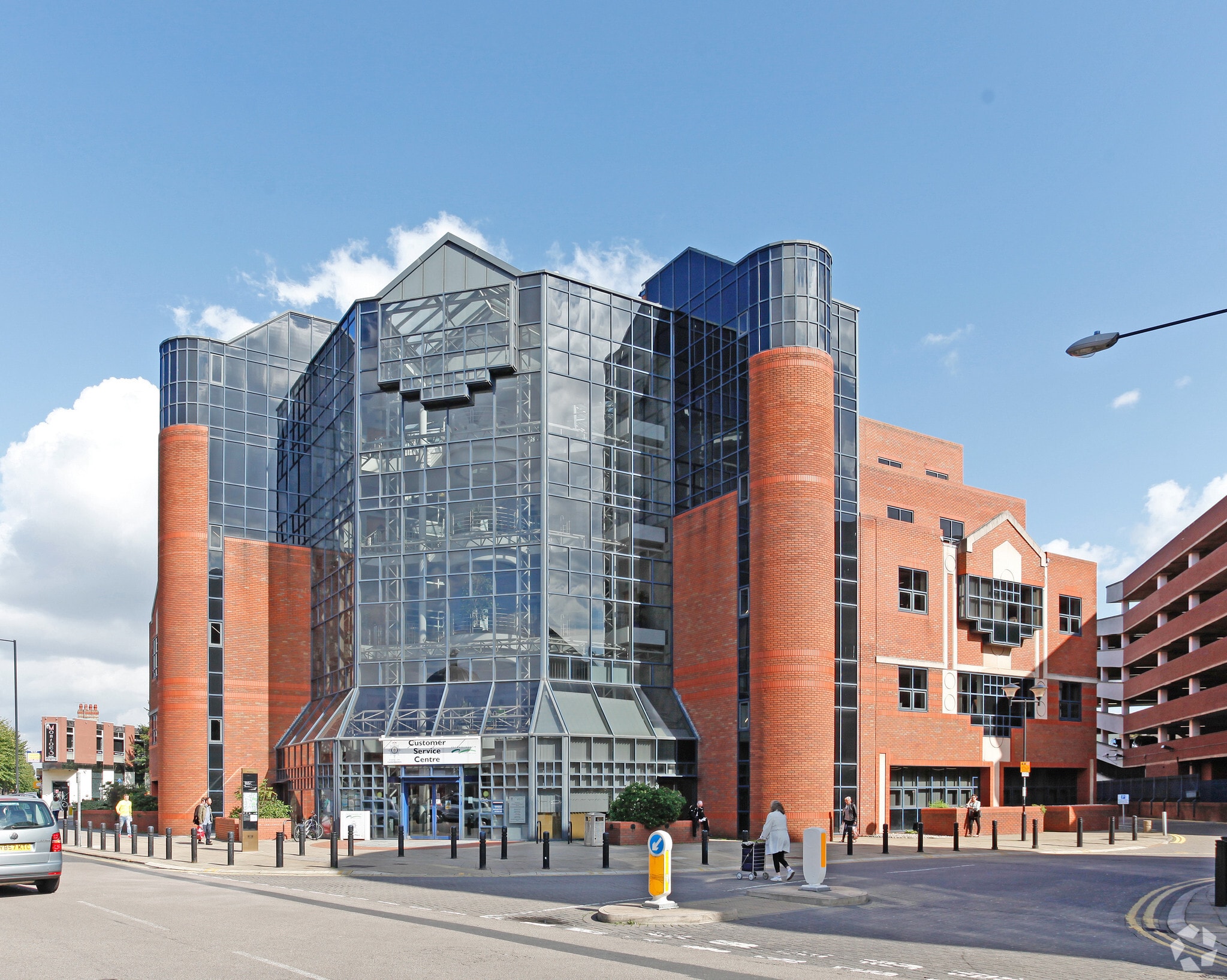 Broadway, Peterborough for sale Primary Photo- Image 1 of 1