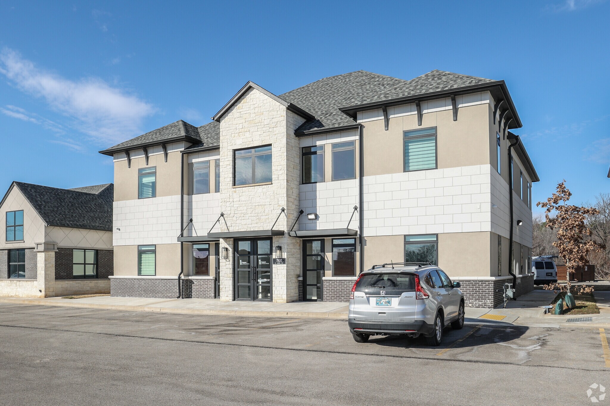 7814 E 108th St, Tulsa, OK for sale Primary Photo- Image 1 of 1