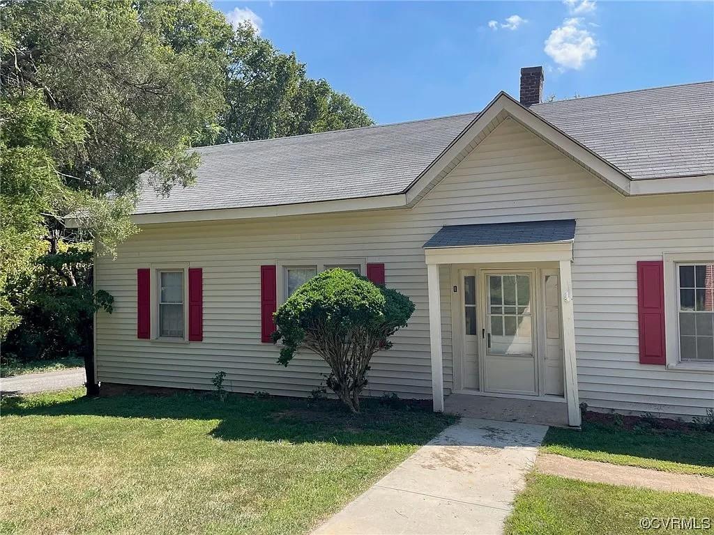 260 Academy St, Halifax, VA for sale Primary Photo- Image 1 of 1