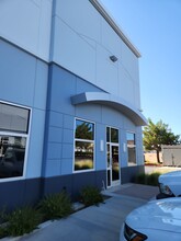 530 Commerce Ave, Palmdale, CA for lease Building Photo- Image 1 of 7