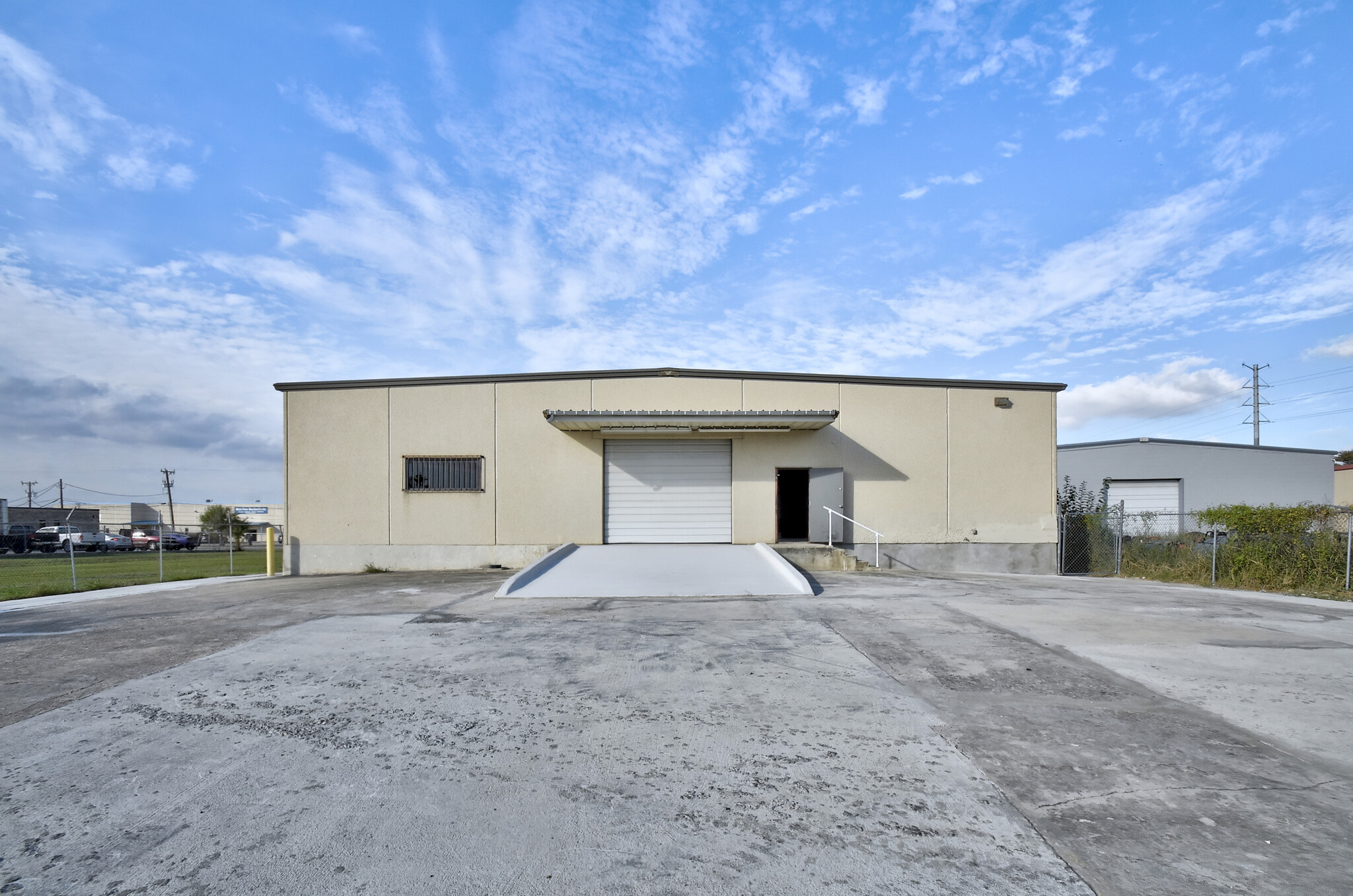 4930 Center Park Blvd, San Antonio, TX for lease Building Photo- Image 1 of 18