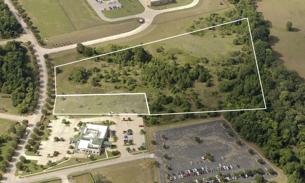 0000 Willow Creek Pky, Palestine, TX for sale - Building Photo - Image 1 of 6