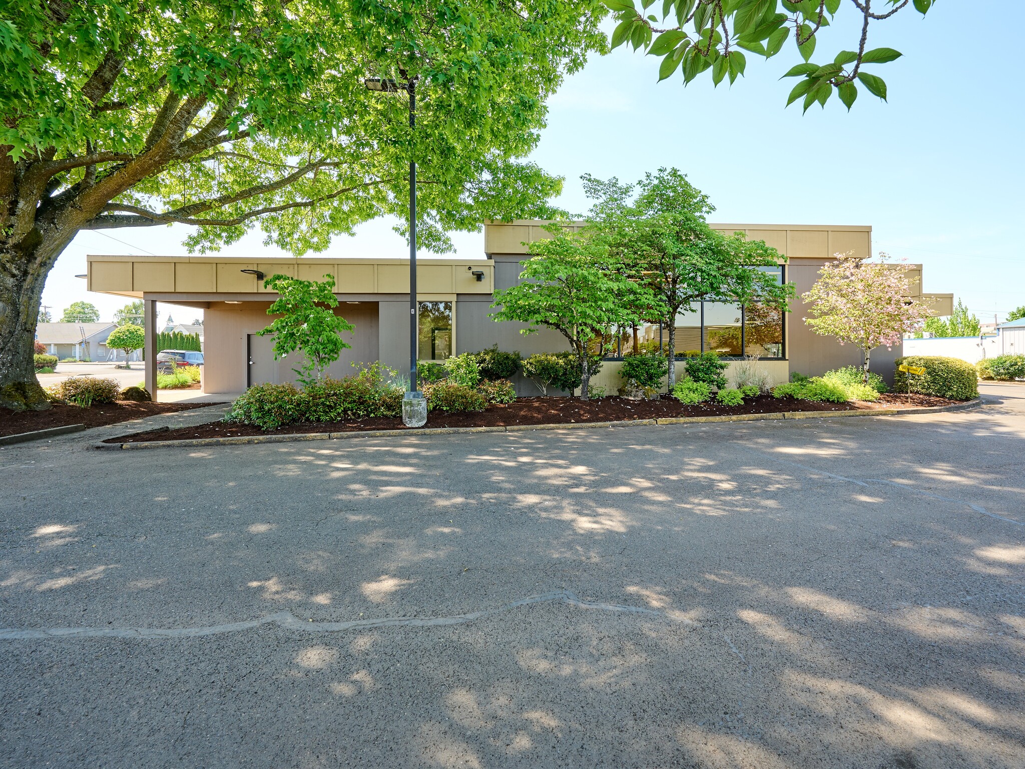 200 Center Ave, Molalla, OR for sale Building Photo- Image 1 of 14