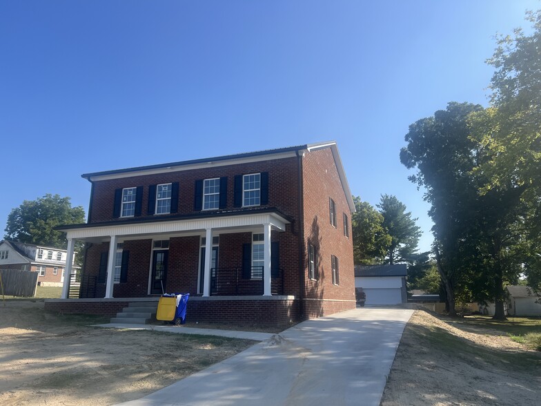 205 Walker St, Franklin, KY for lease - Building Photo - Image 3 of 18