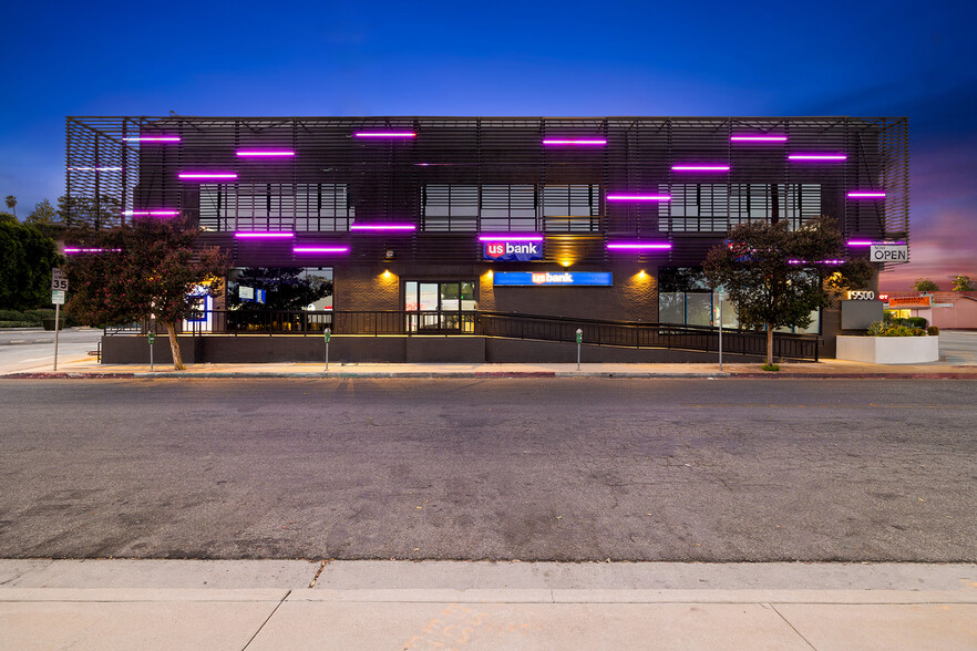 19500-19510 Ventura Blvd, Tarzana, CA for sale - Building Photo - Image 2 of 20