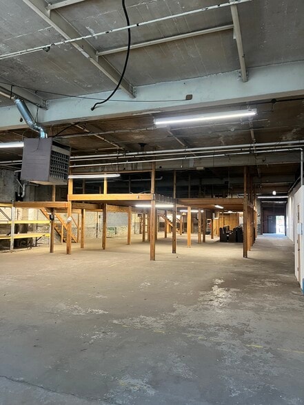 2852 Memphis St, Philadelphia, PA for lease - Building Photo - Image 2 of 12