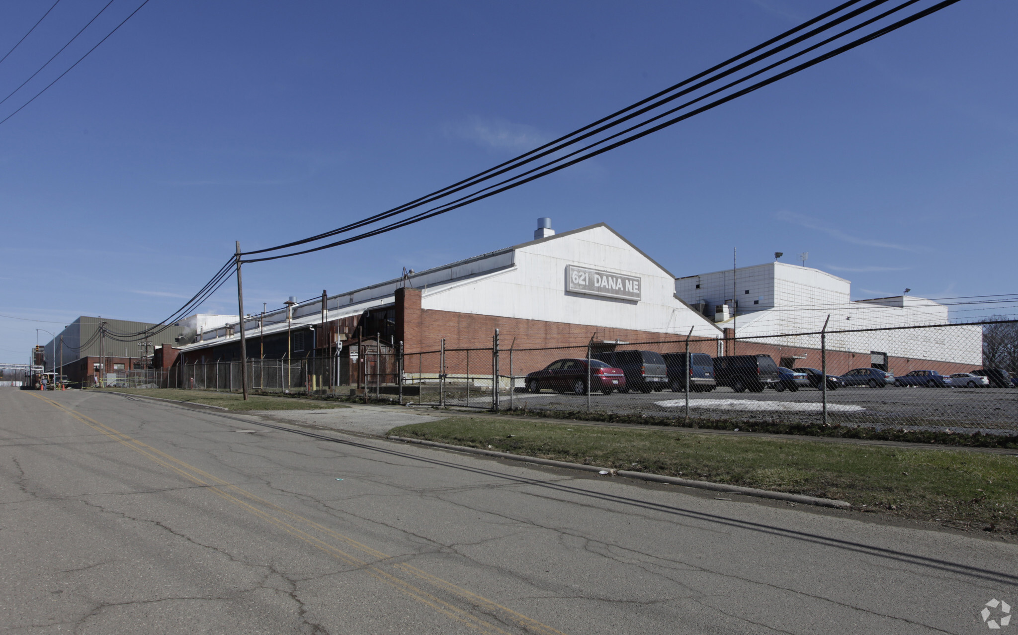 621 Dana St NE, Warren, OH for lease Primary Photo- Image 1 of 58