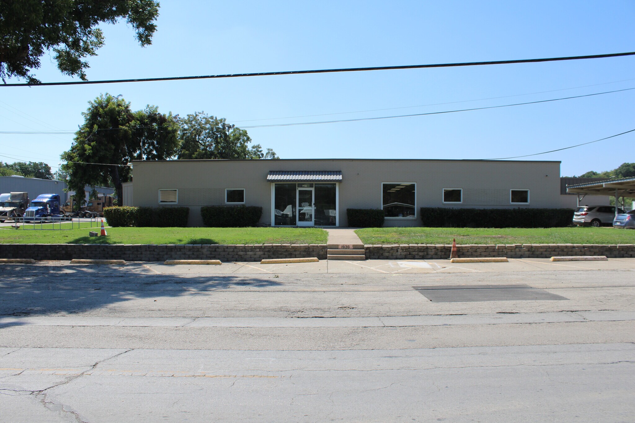 1936 W Commerce St, Dallas, TX for sale Building Photo- Image 1 of 40