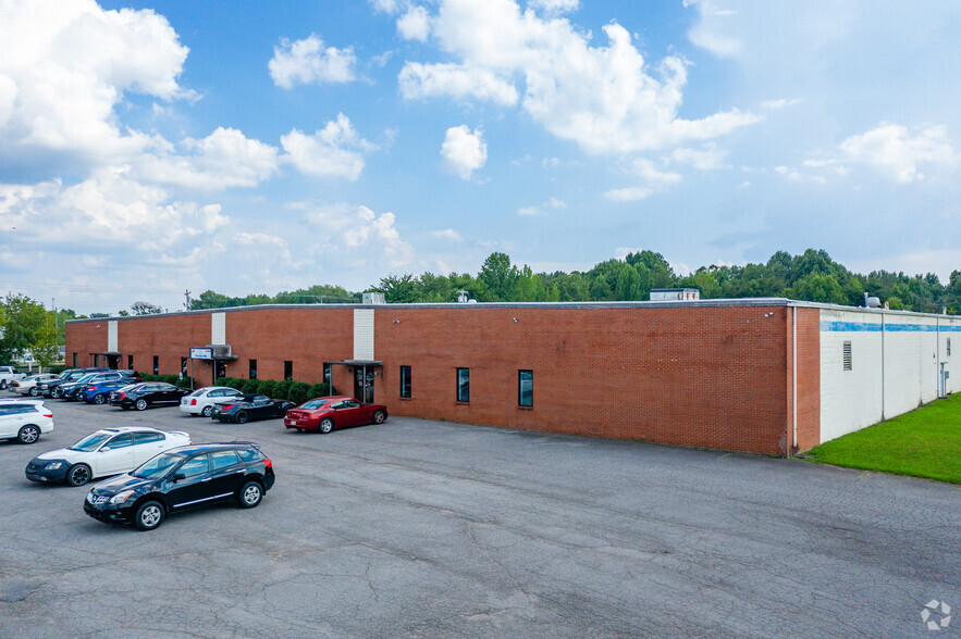 1004 Central Ave W, Springfield, TN for sale - Building Photo - Image 1 of 1