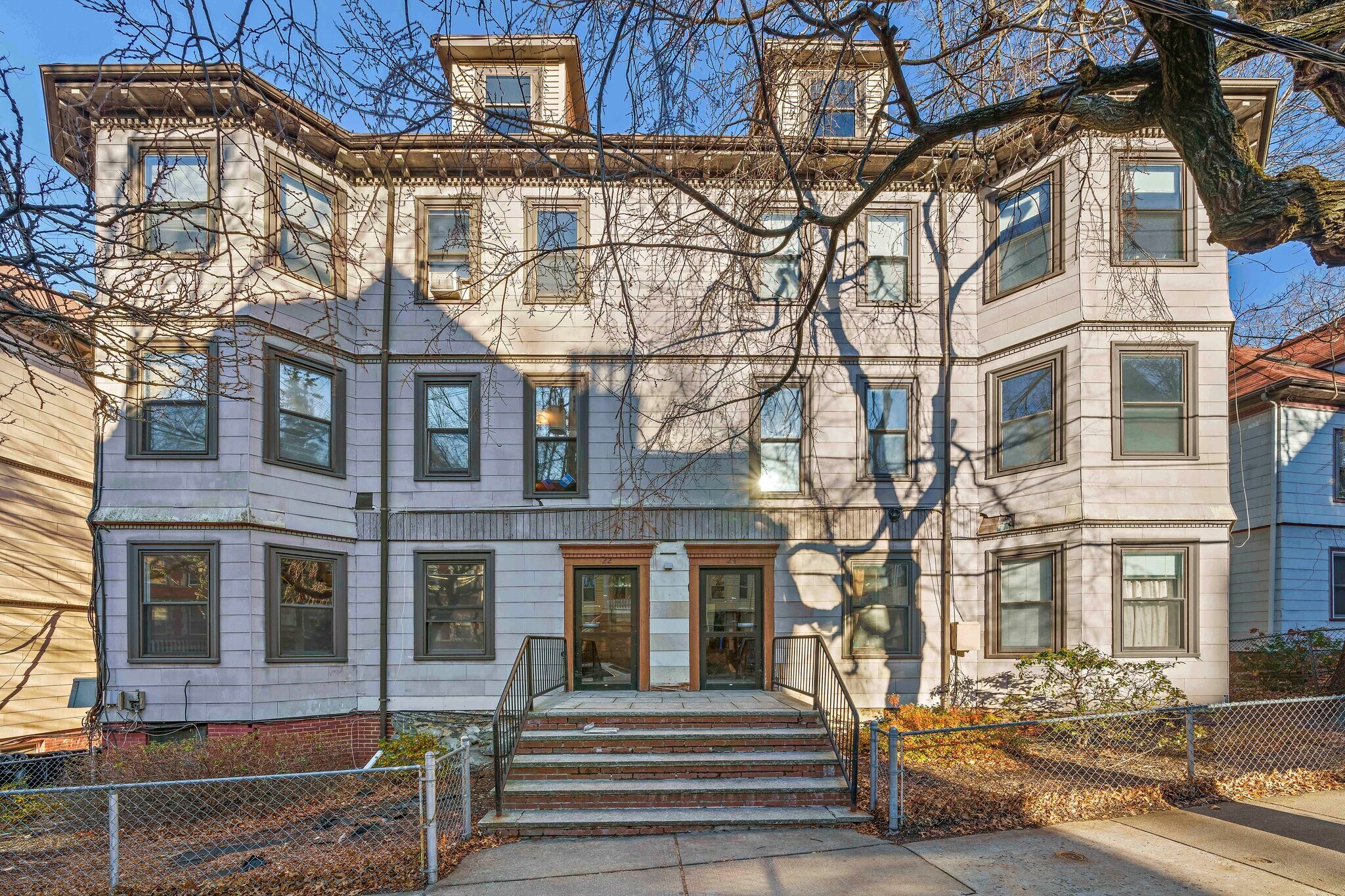 22-24 University, Brookline, MA for sale Primary Photo- Image 1 of 15