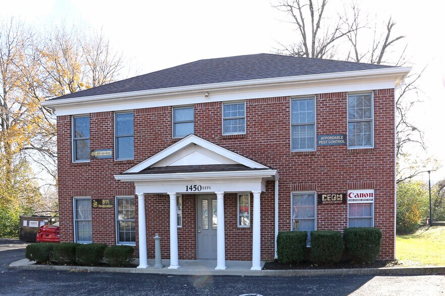 1450 A Gardiner Ln, Louisville, KY 40213