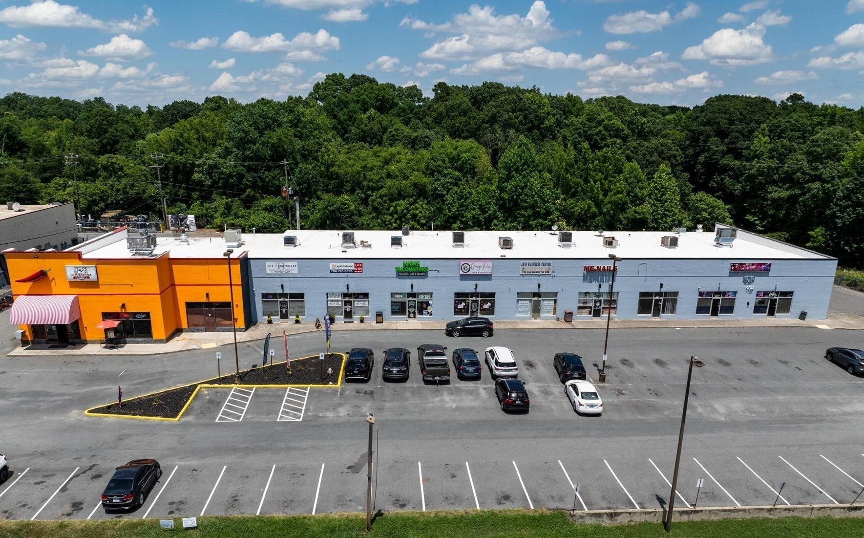 1008 W Roosevelt Blvd, Monroe, NC for lease Interior Photo- Image 1 of 3