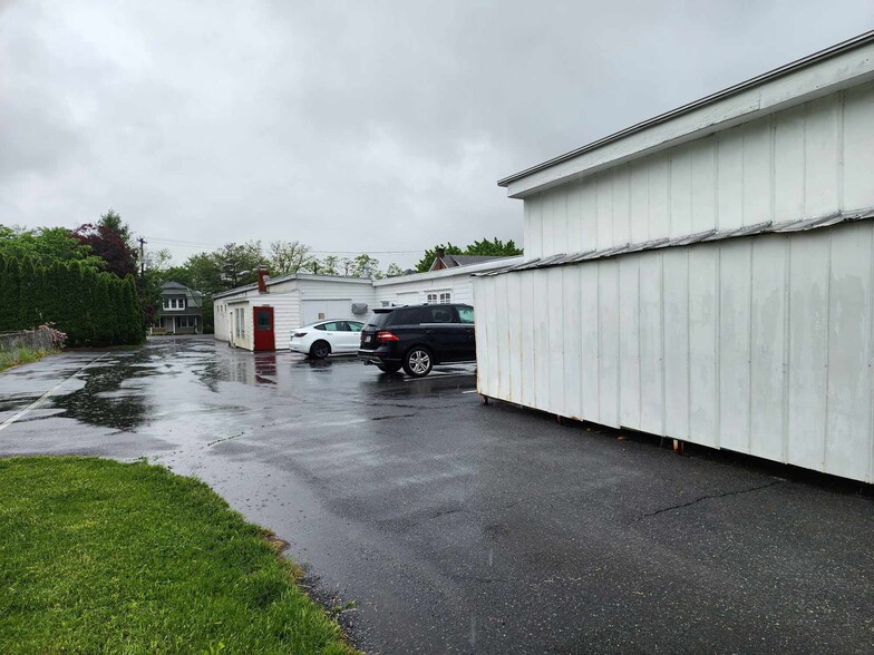 1131 Trexlertown Rd, Trexlertown, PA for lease - Building Photo - Image 3 of 8