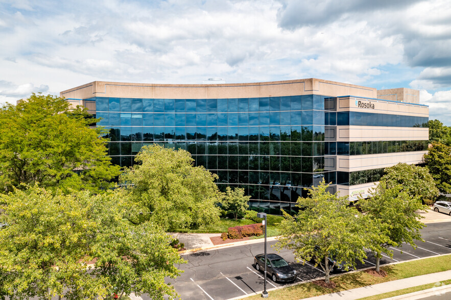 950 Herndon Pkwy, Herndon, VA 20170 - 950 Herndon | LoopNet