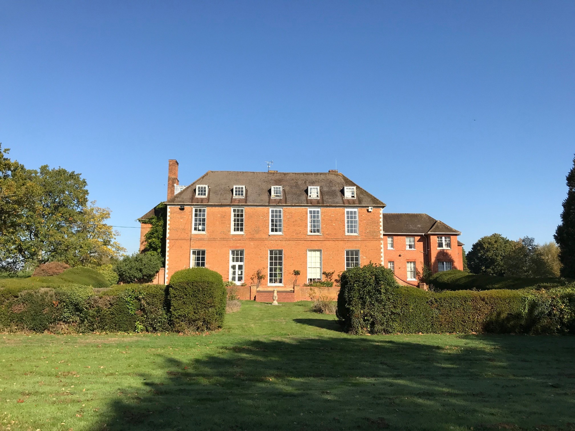 Park Ln, Finchampstead for sale Primary Photo- Image 1 of 1