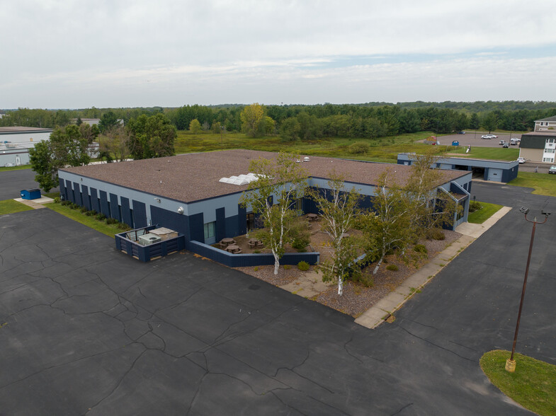 310 W South St, Rice Lake, WI for lease - Building Photo - Image 2 of 11