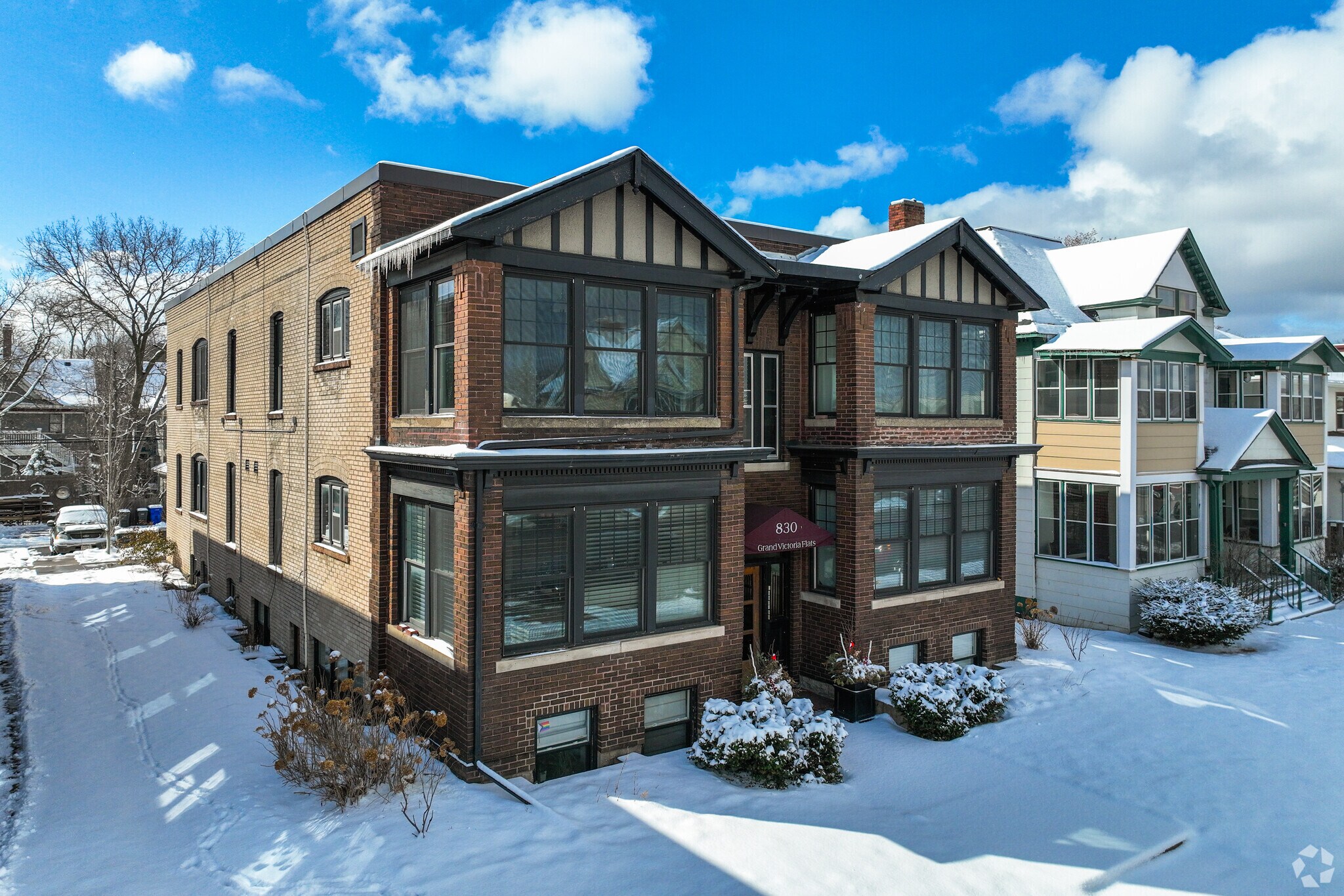 830 Grand Ave, Saint Paul, MN for sale Primary Photo- Image 1 of 1