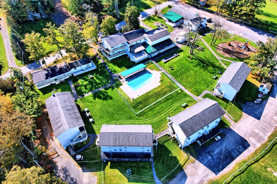 118 Golden Hill Rd, Cornwallville, NY 12418 Gavin's Irish Country Inn