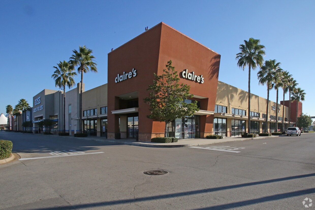 45 S Loop 610, Houston, TX, 77087 Retail Space For Lease