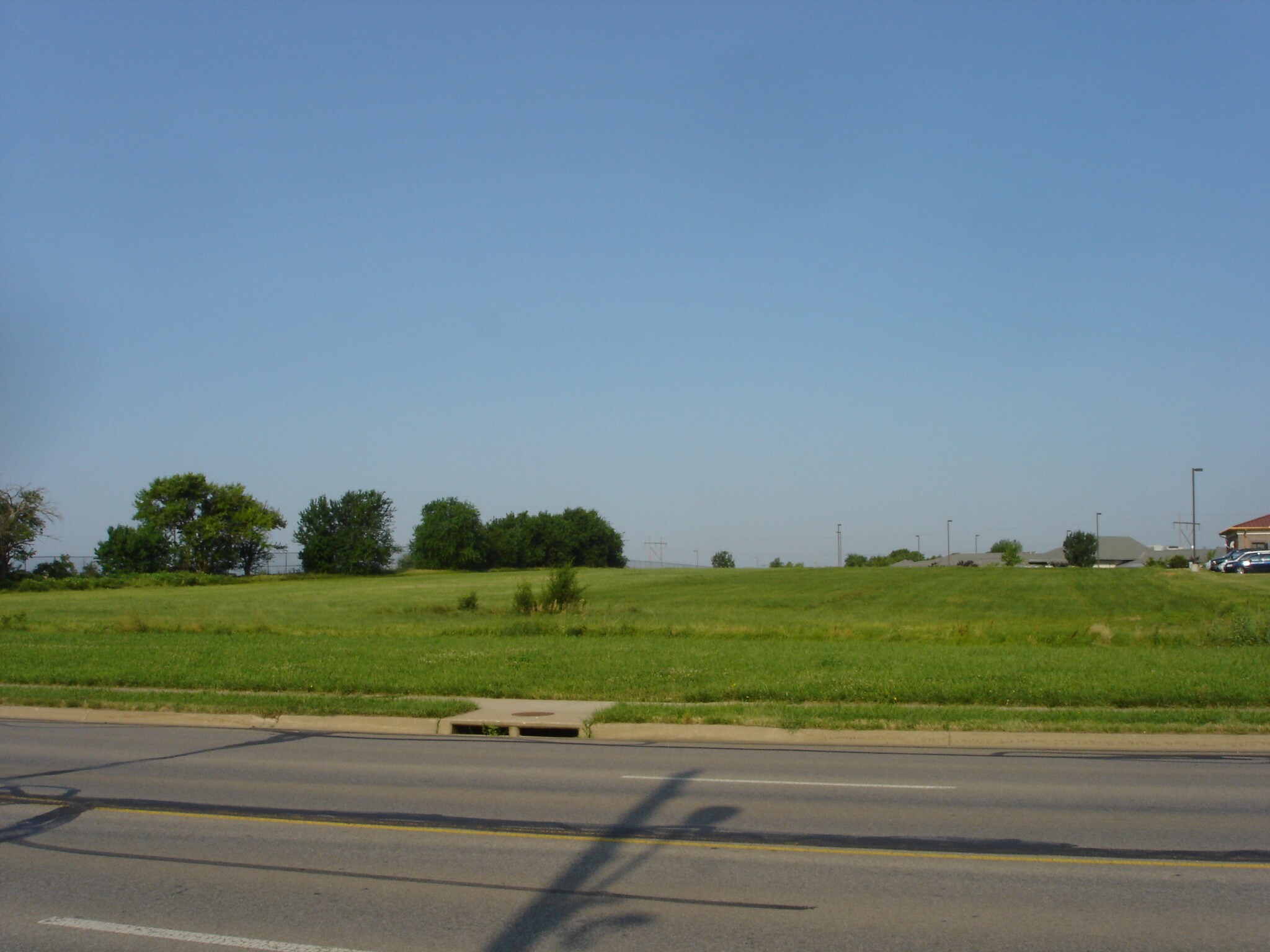 1900 Wakarusa Dr, Lawrence, KS for sale Building Photo- Image 1 of 1