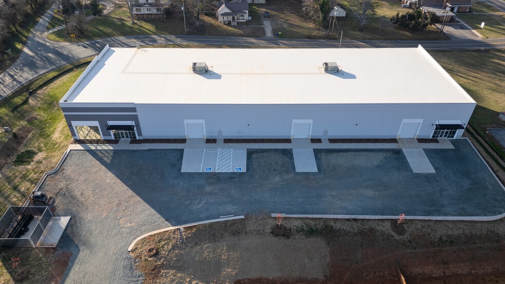 3641 Forrest Ave, Efland, NC for sale - Building Photo - Image 3 of 6