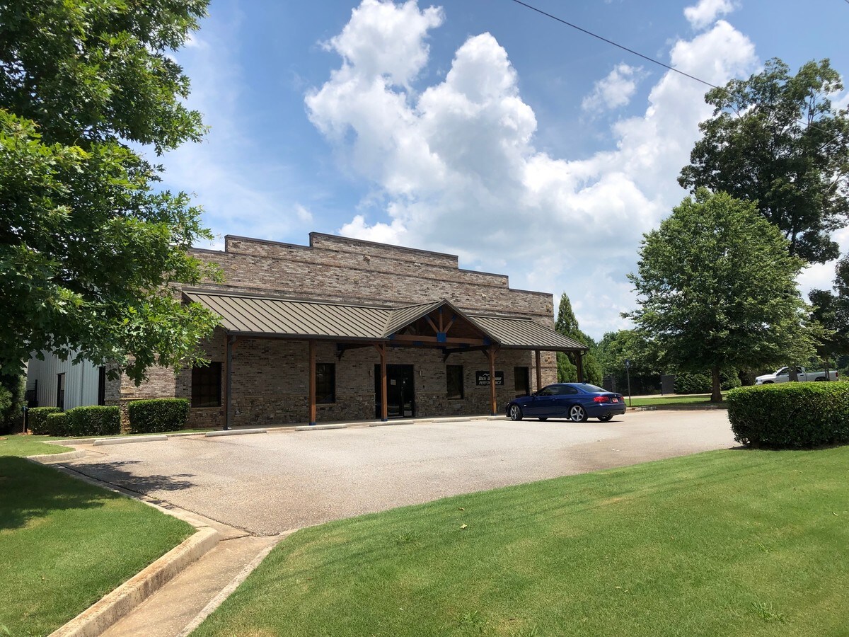 4018 Chamblee Rd, Oakwood, GA 30566