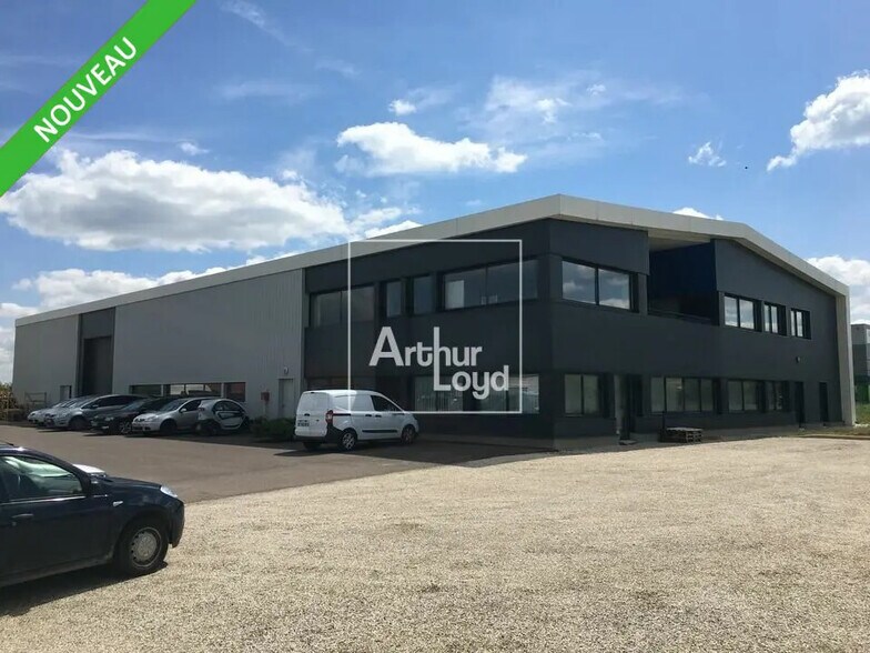 Office in Marolles-sur-Seine for lease - Building Photo - Image 1 of 4