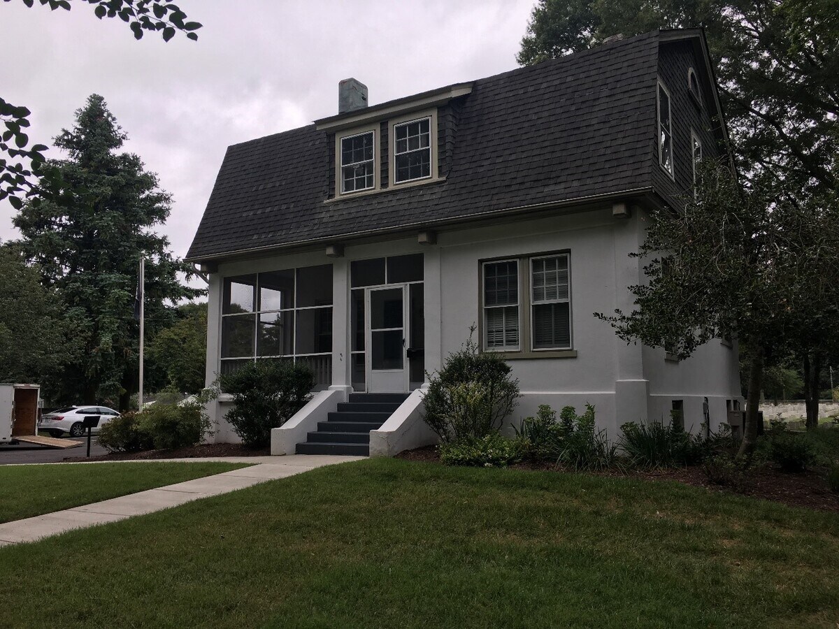 500 N 10th Ave, Hopewell, VA 23860