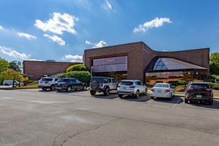 4738 Gateway Cir, Kettering OH - Commercial Real Estate