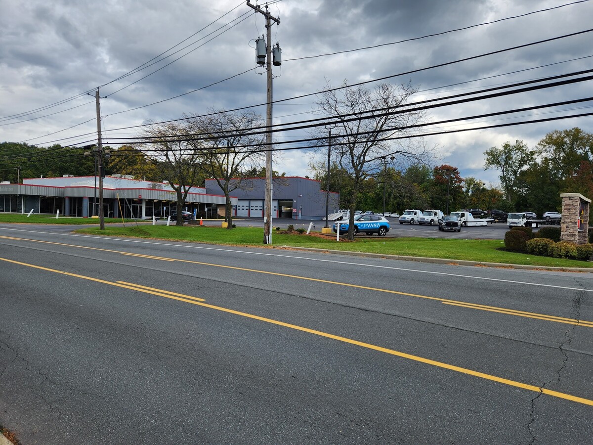 613 New Loudon Rd, Latham, NY 12110 - Retail for Sale | LoopNet