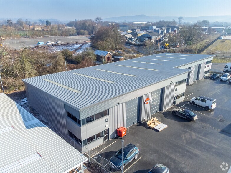 The Straight Mile, Hereford for lease - Aerial - Image 2 of 4