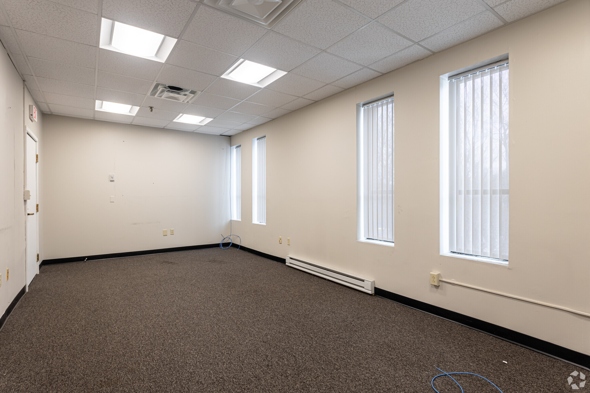 140 Wood Rd, Braintree, MA for lease Interior Photo- Image 1 of 5