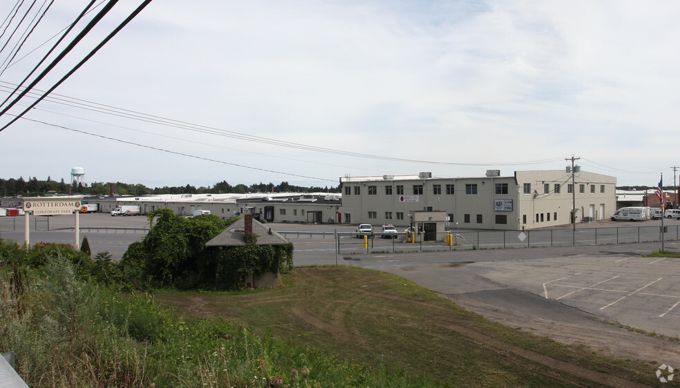 100 Rotterdam Industrial Park, Schenectady, NY for sale - Primary Photo - Image 1 of 1