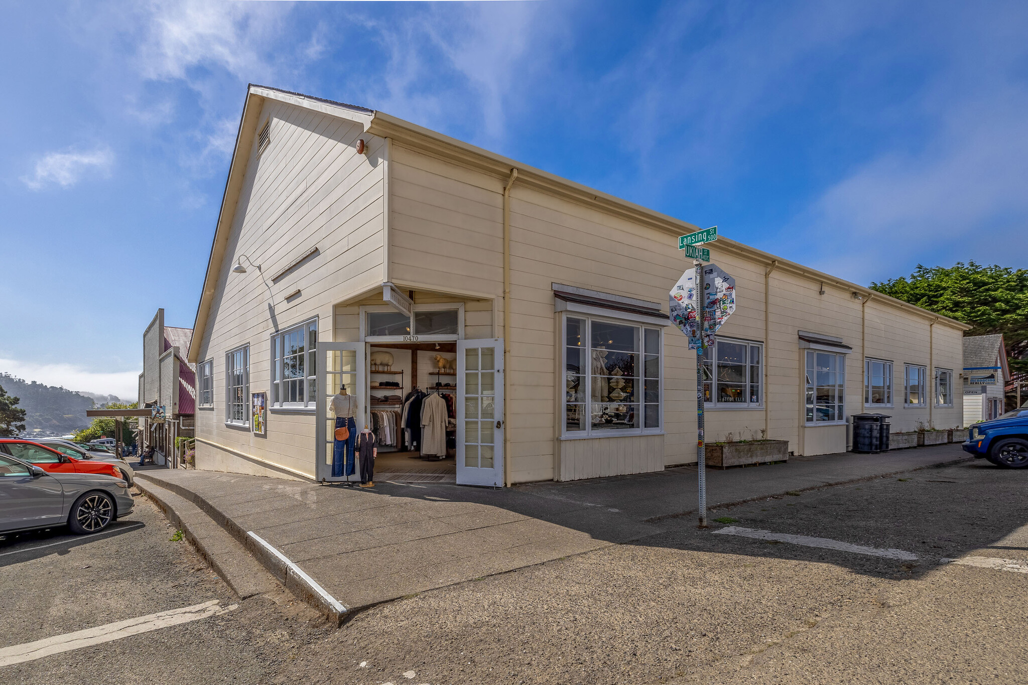 10470 Lansing St, Mendocino, CA for sale Primary Photo- Image 1 of 25