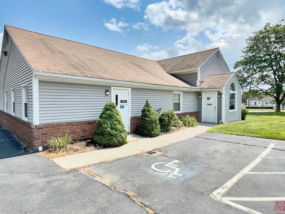 5 Hebron Rd, Marlborough, CT for sale Primary Photo- Image 1 of 1