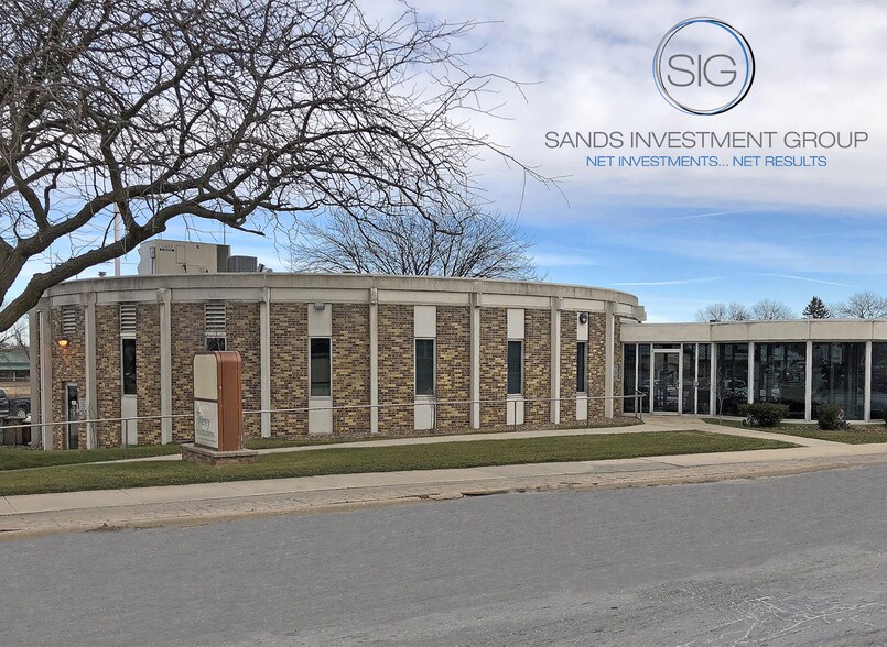 707 Gilbert St, Charles City, IA for sale - Other - Image 1 of 1