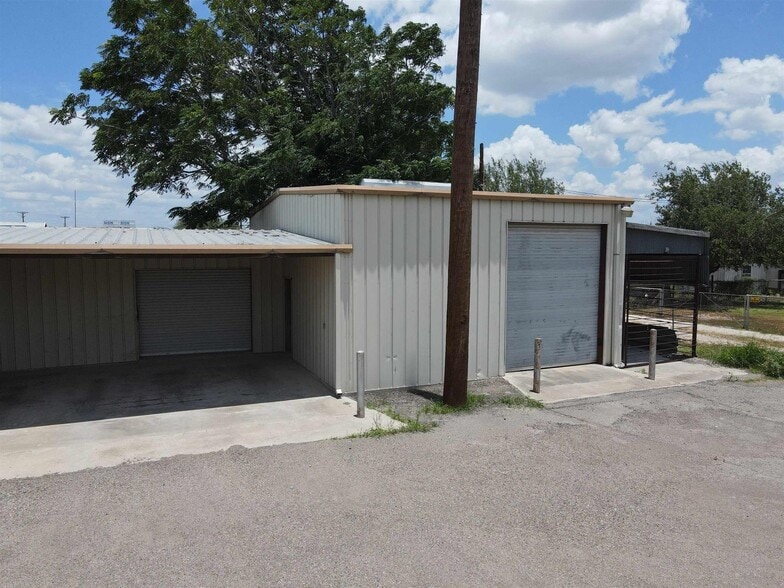 206 S Norton Ave portfolio of 2 properties for sale on LoopNet.com - Building Photo - Image 3 of 21